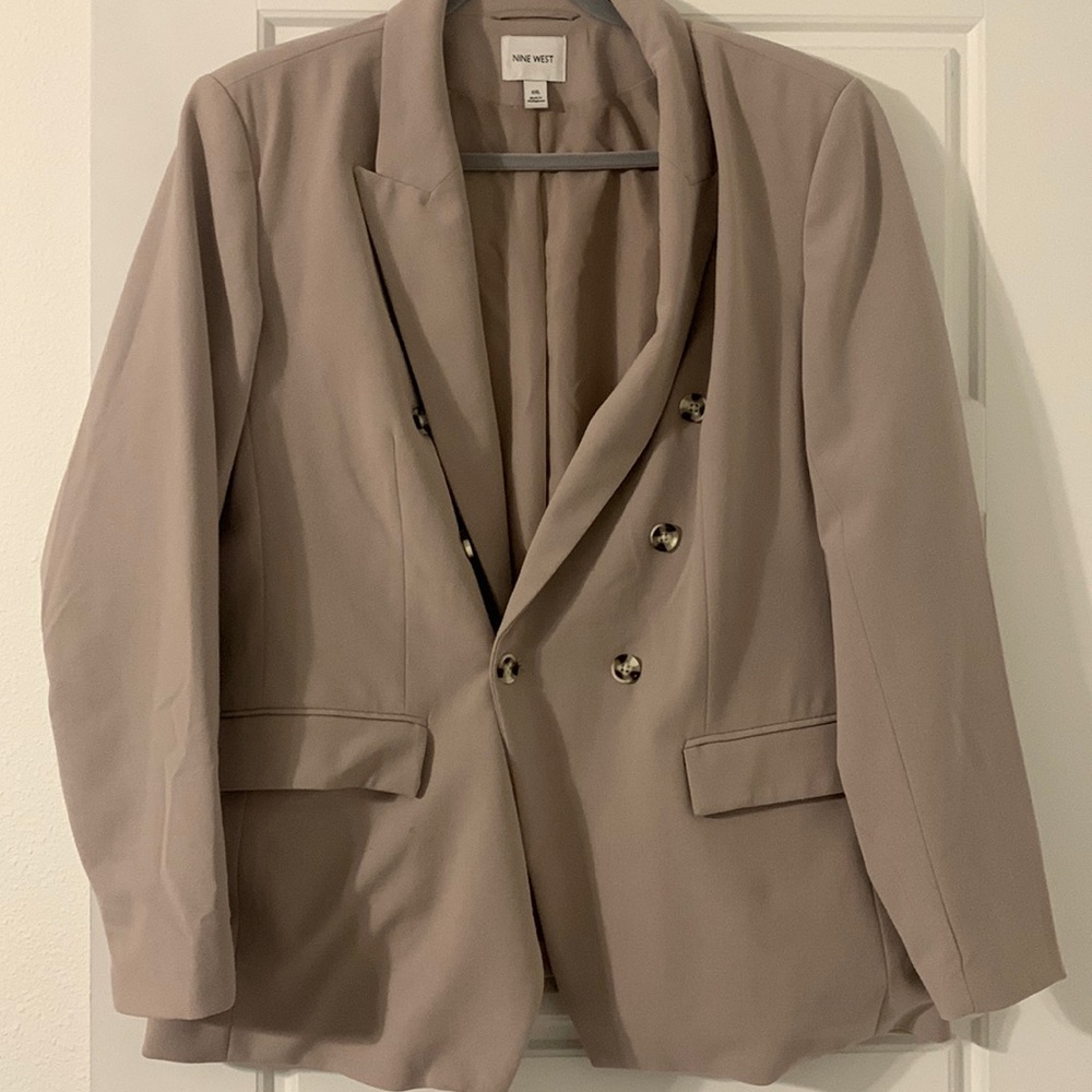 Nine West Tan Blazer